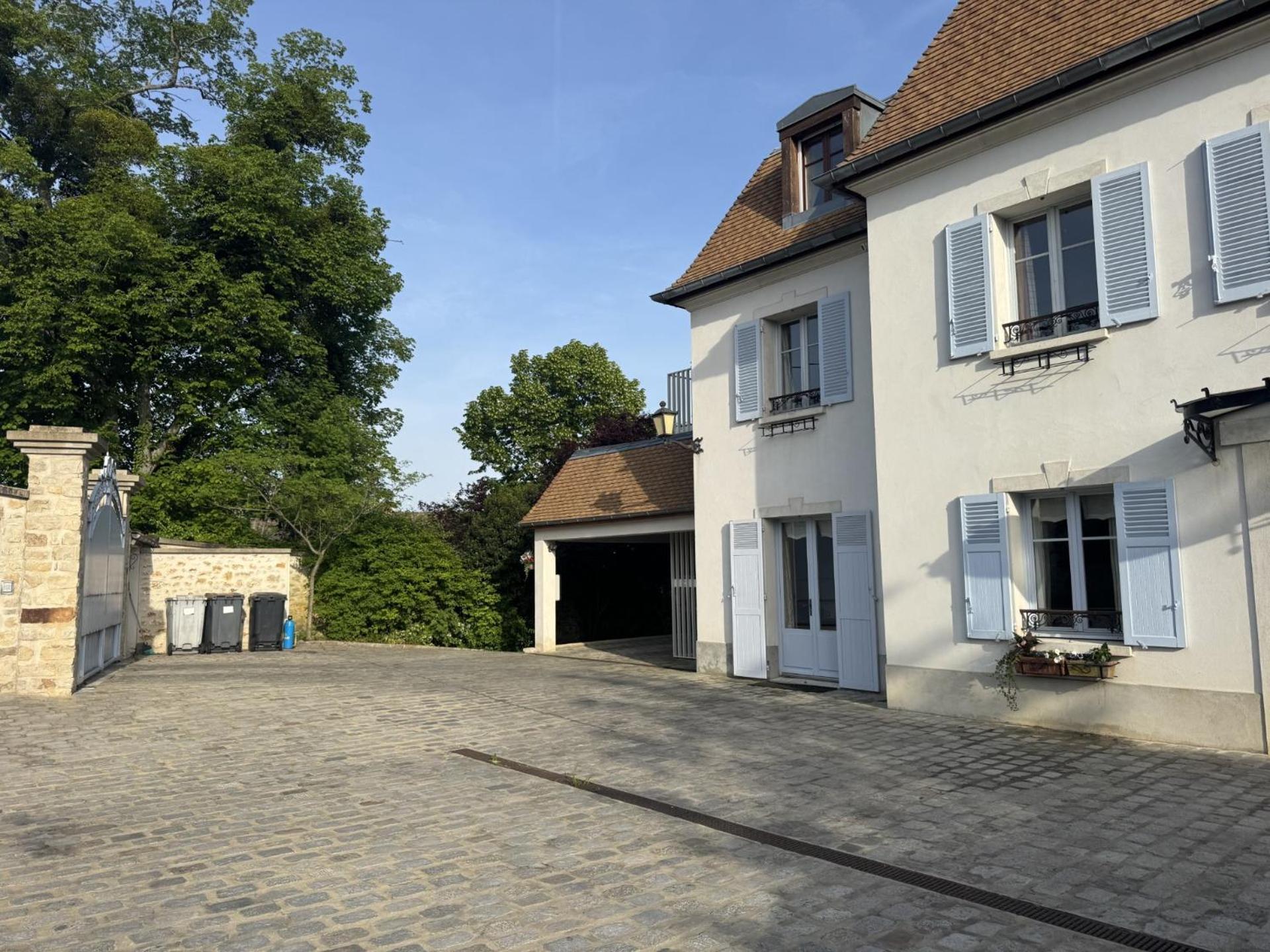 Chestnut House Appartment Le Mee-sur-Seine Екстер'єр фото